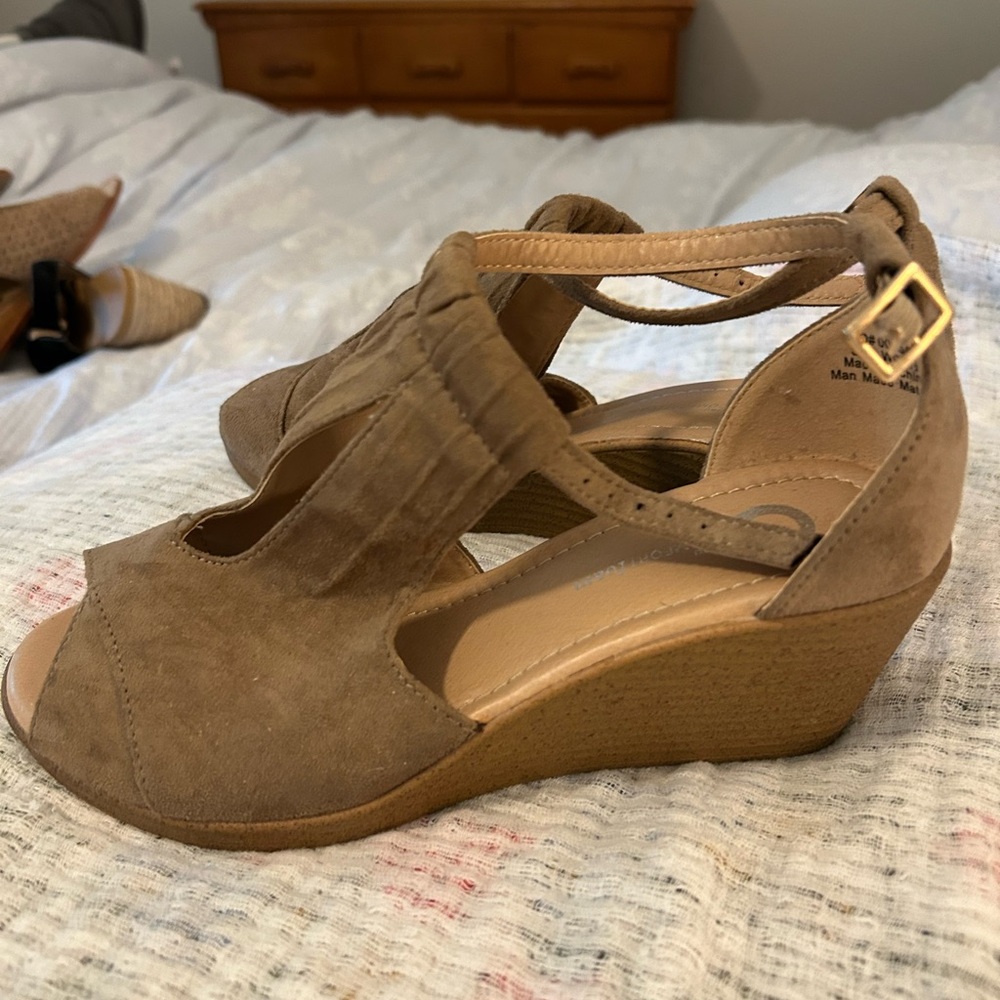 Tan  T-Strap Wedges